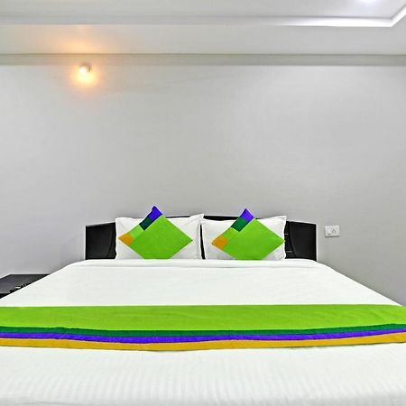 Itsy Hotels Sunrise Grand, Hitech City Hyderabad Exterior photo