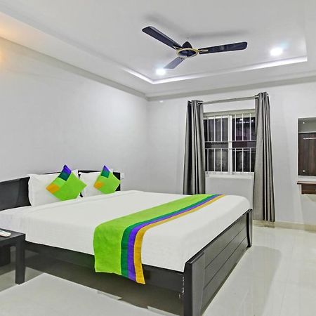 Itsy Hotels Sunrise Grand, Hitech City Hyderabad Exterior photo