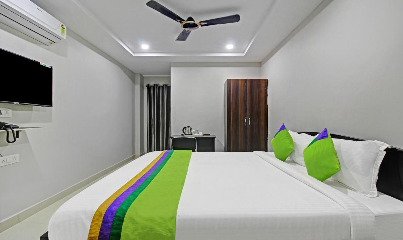 Itsy Hotels Sunrise Grand, Hitech City Hyderabad Exterior photo