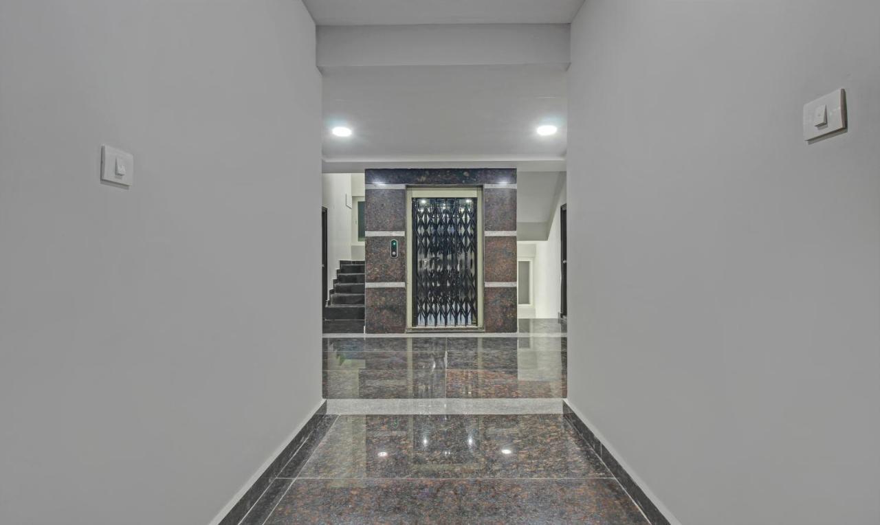 Itsy Hotels Sunrise Grand, Hitech City Hyderabad Exterior photo