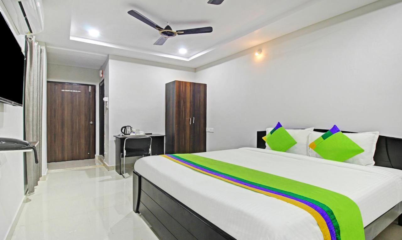 Itsy Hotels Sunrise Grand, Hitech City Hyderabad Exterior photo