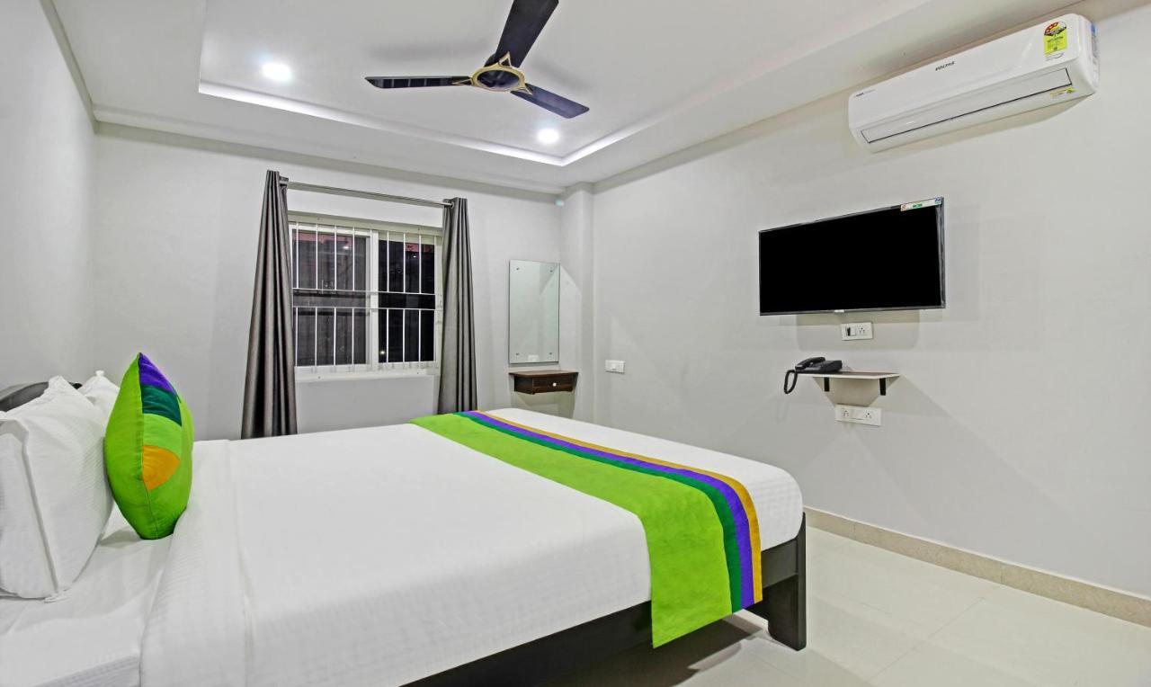 Itsy Hotels Sunrise Grand, Hitech City Hyderabad Exterior photo