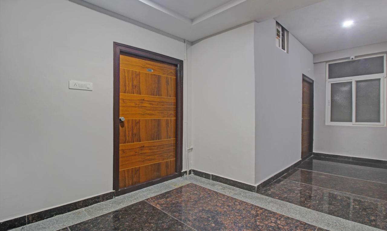 Itsy Hotels Sunrise Grand, Hitech City Hyderabad Exterior photo