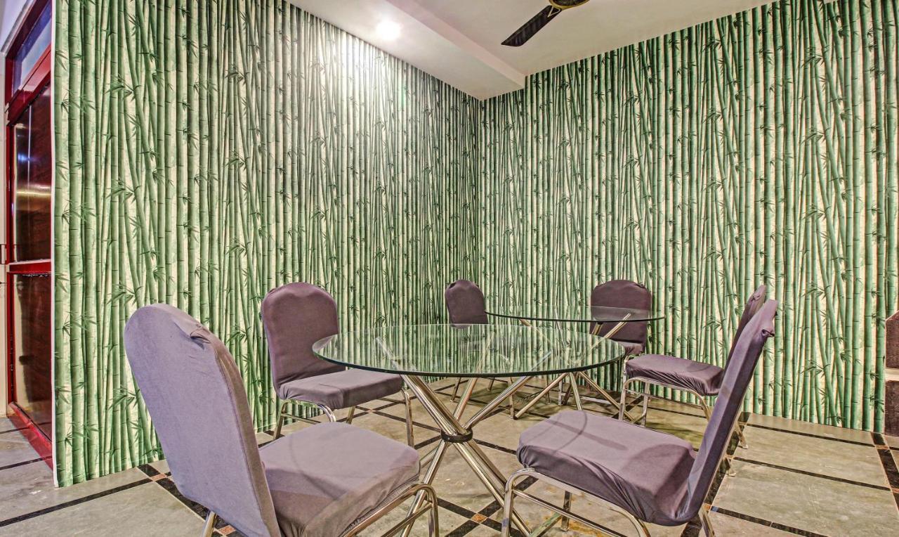 Itsy Hotels Sunrise Grand, Hitech City Hyderabad Exterior photo