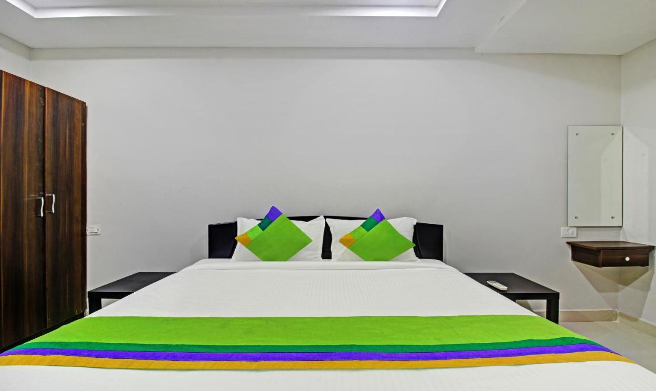 Itsy Hotels Sunrise Grand, Hitech City Hyderabad Exterior photo